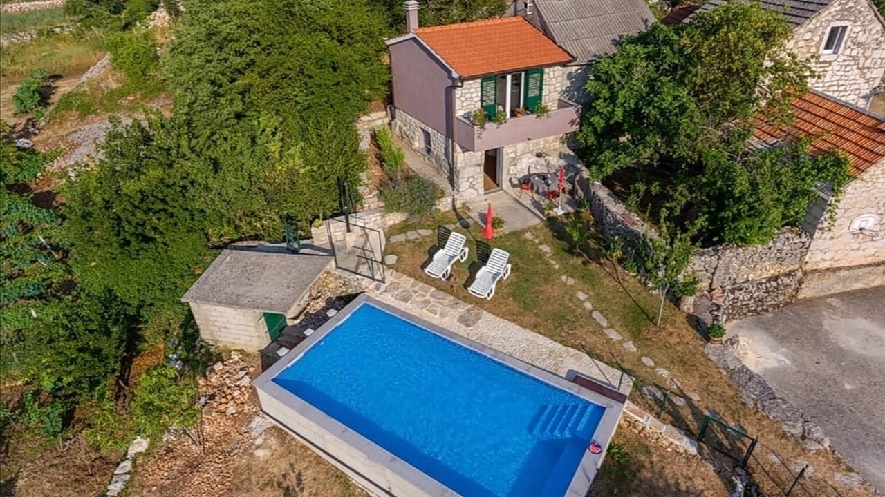 Photo of Outdoor in Lovrec