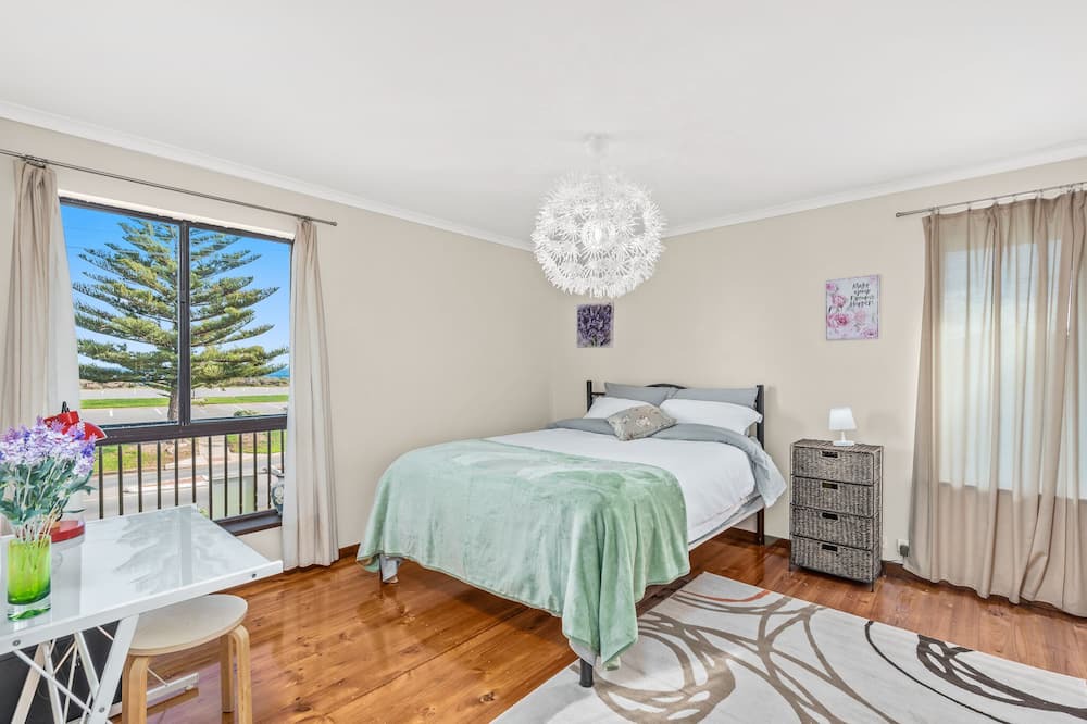 Photo of Bedroom in Port Noarlunga South