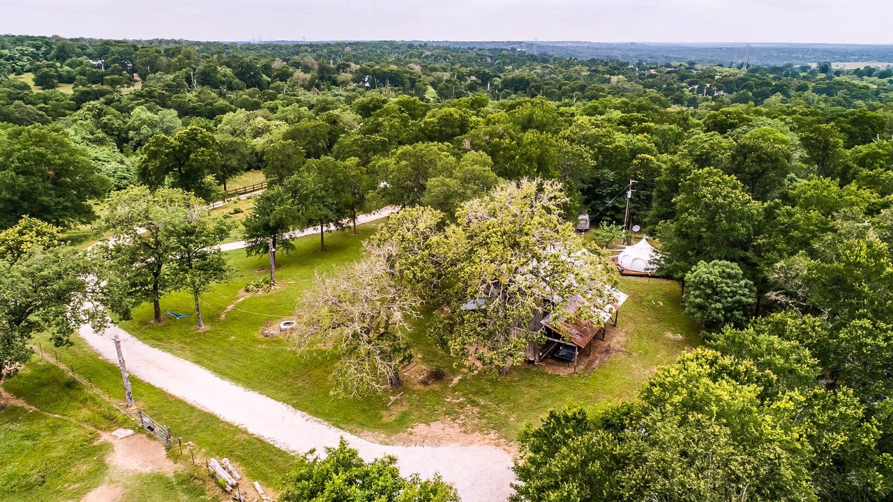 Photo of Outdoor in Elgin