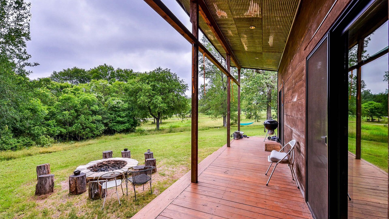 Photo of Outdoor in Elgin