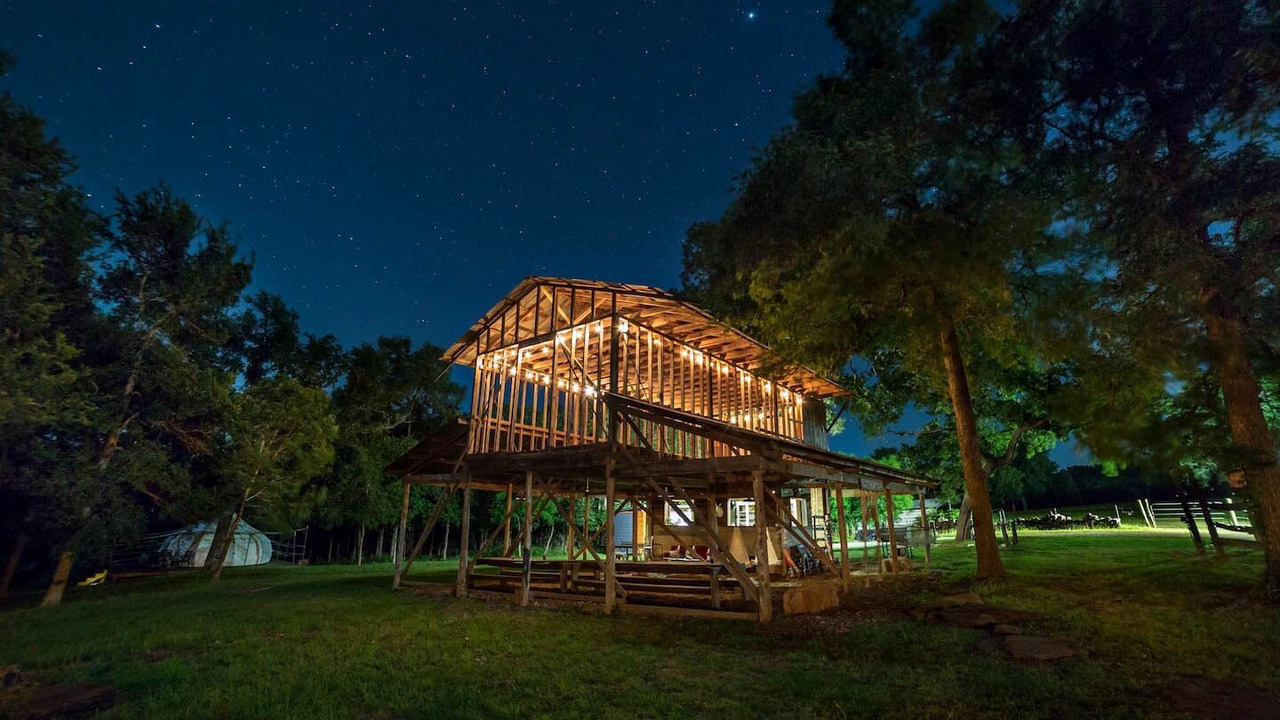 Photo of Outdoor in Elgin