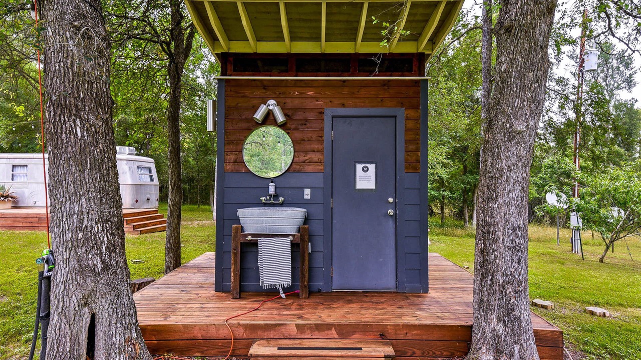 Photo of Outdoor in Elgin
