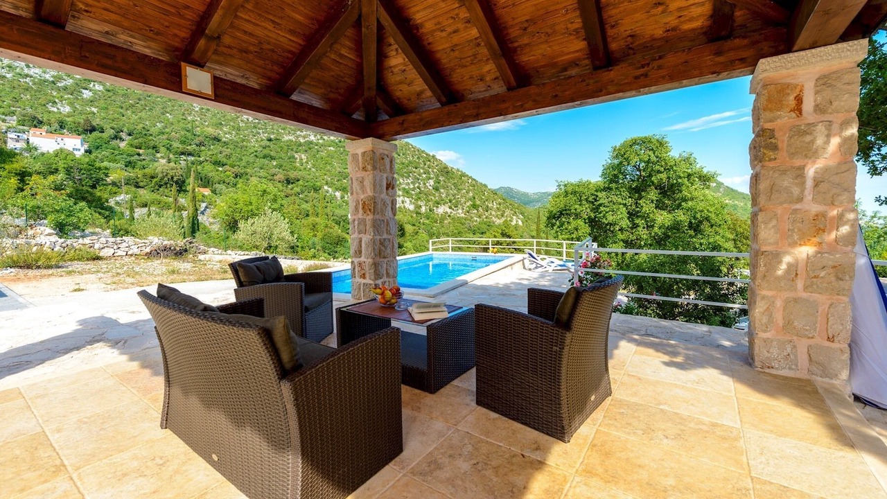 Photo of Patio Balcony in Mrcevo