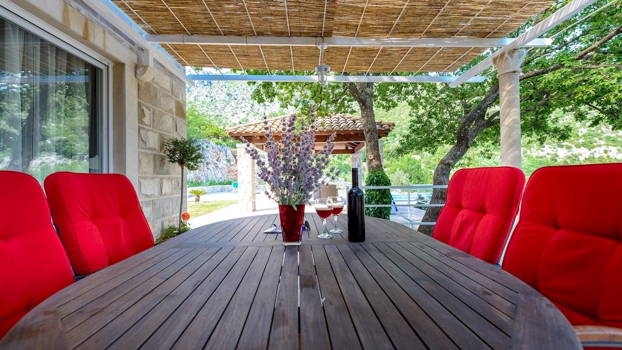 Photo of Outdoor in Mrcevo