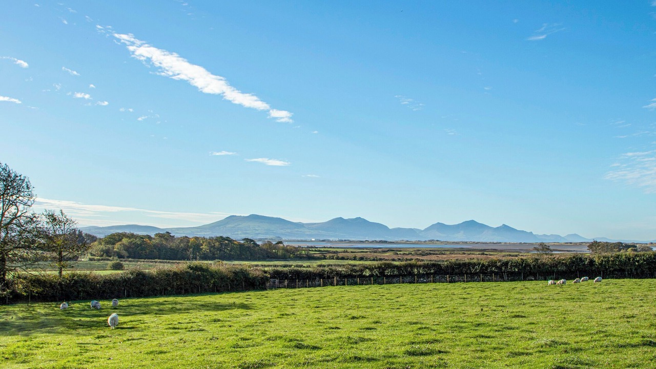 Photo of Others in Gaerwen
