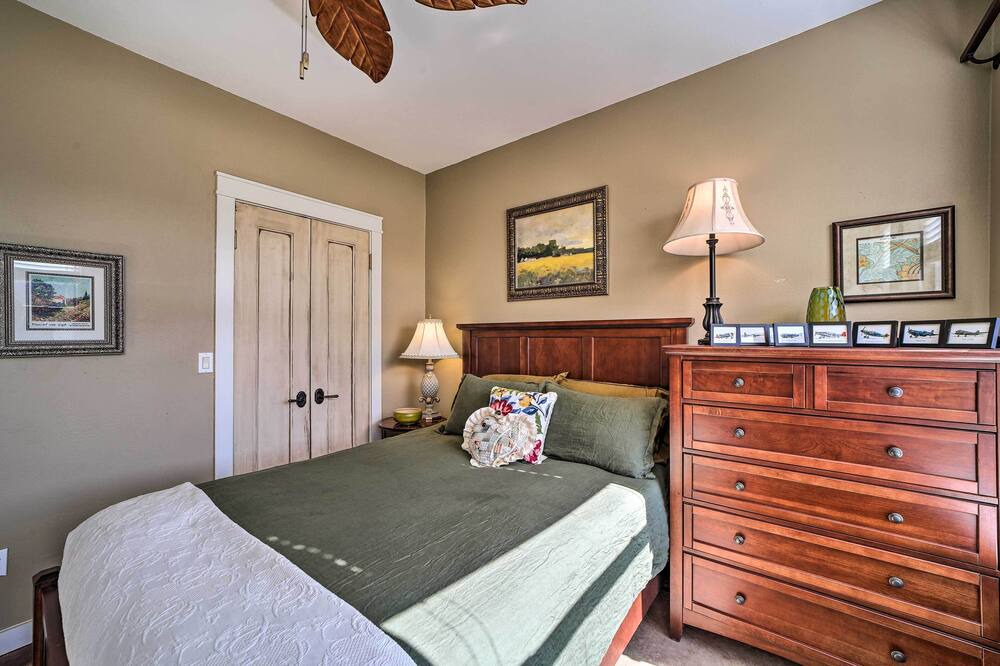 Photo of Bedroom in Eufaula