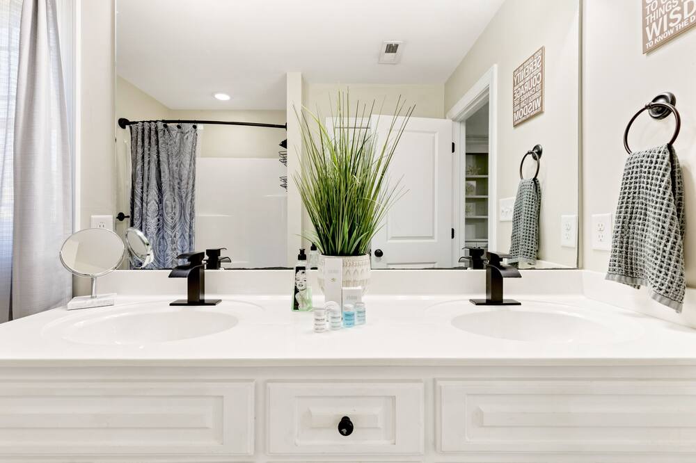 Photo of Bathroom in Goldsboro