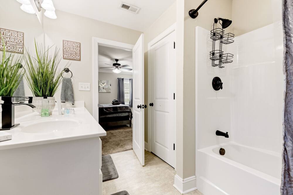 Photo of Bathroom in Goldsboro