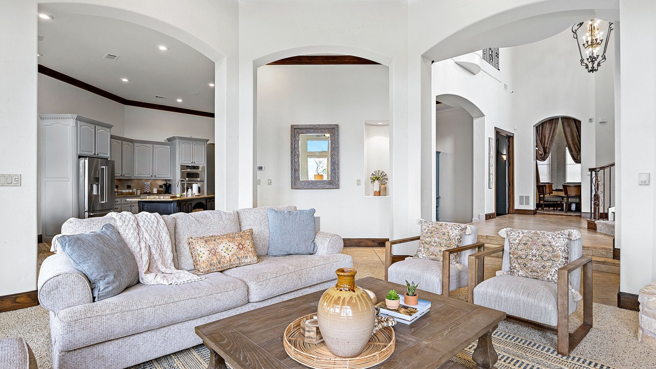 Photo of Livingroom in Weston