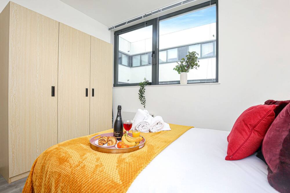 Photo of Others in Great Linford