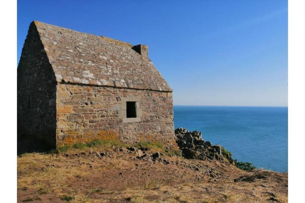 Photo of Outdoor in Pleine-Fougeres