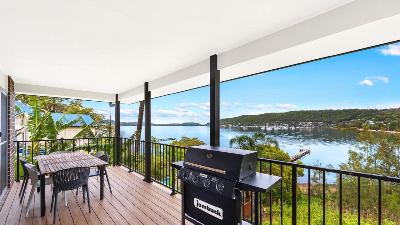 Photo of Outdoor in Tascott