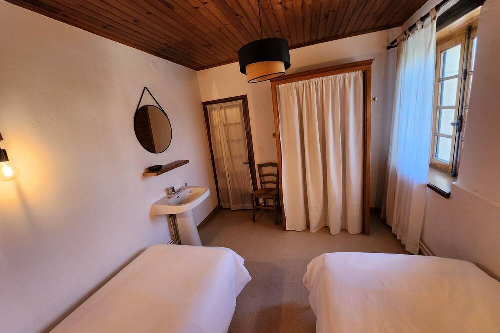 Photo of Others in Tamnies