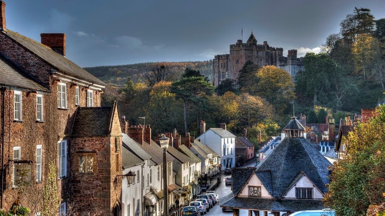 Photo of Buildings in Withypool