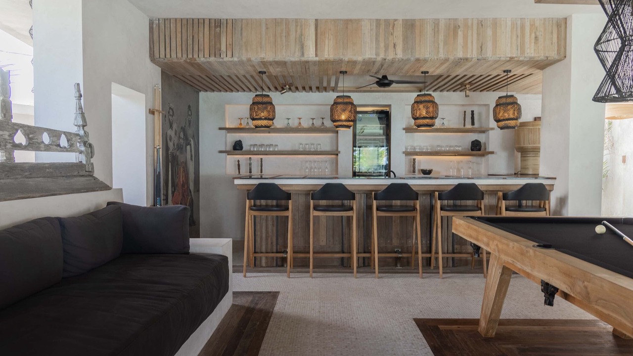 Photo of Others in Mushroom Bay