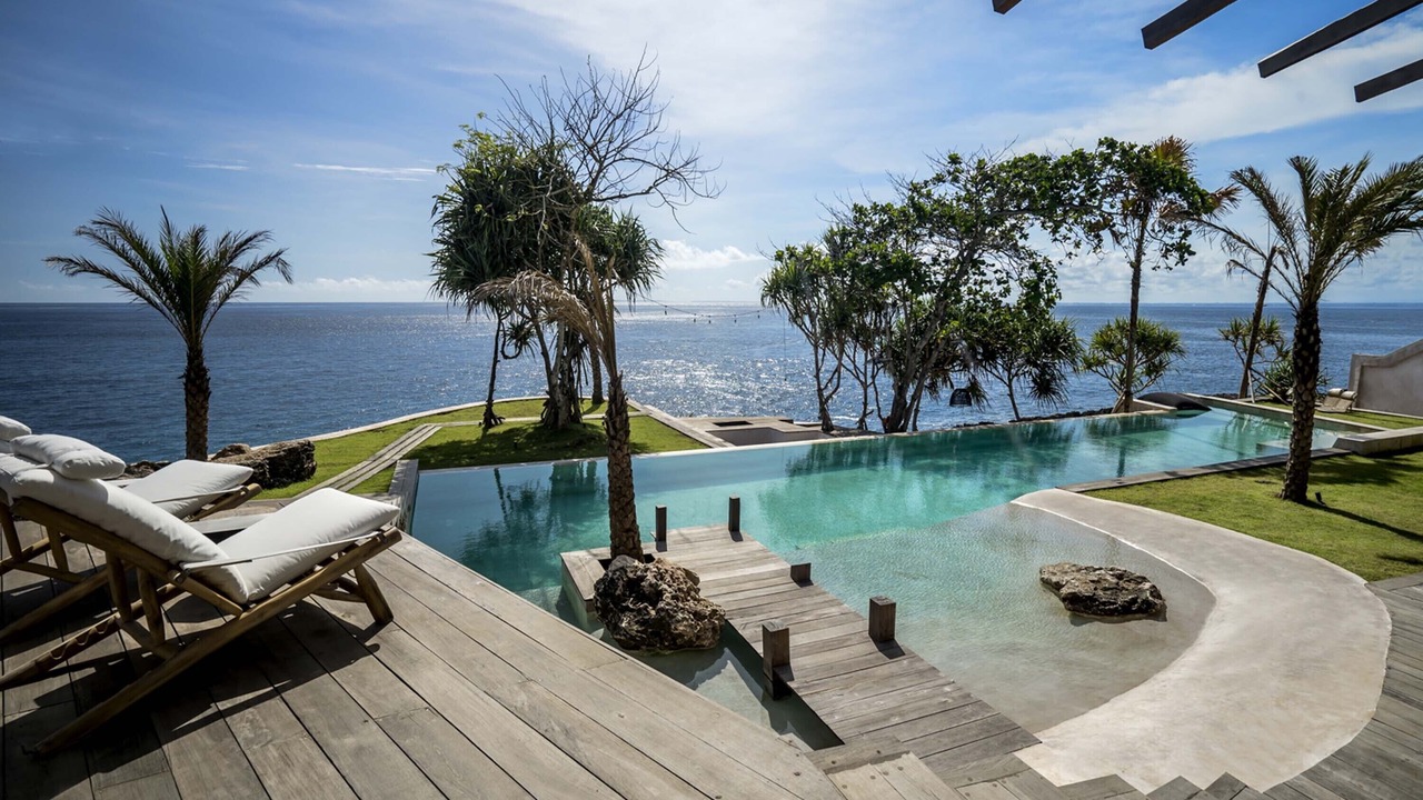 Photo of Others in Mushroom Bay