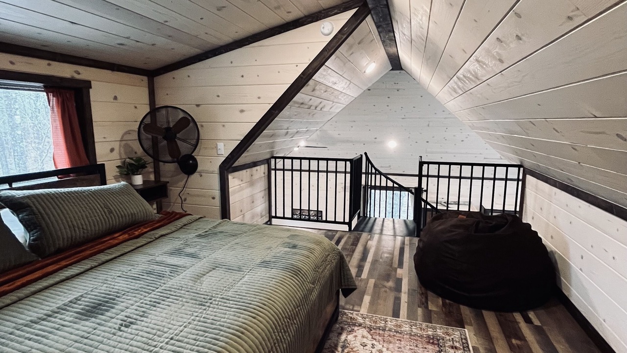 Photo of Bedroom in Whitesboro