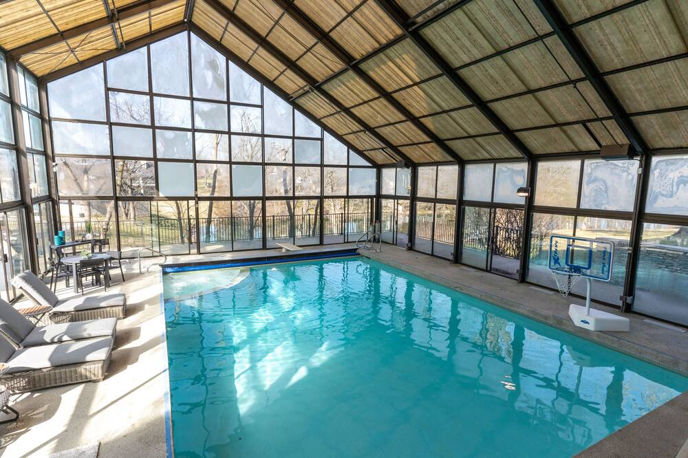 Photo of Outdoor in Lake Forest
