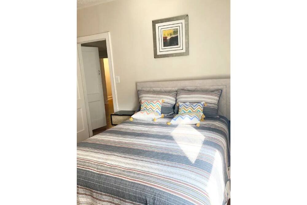 Photo of Bedroom in South Shore