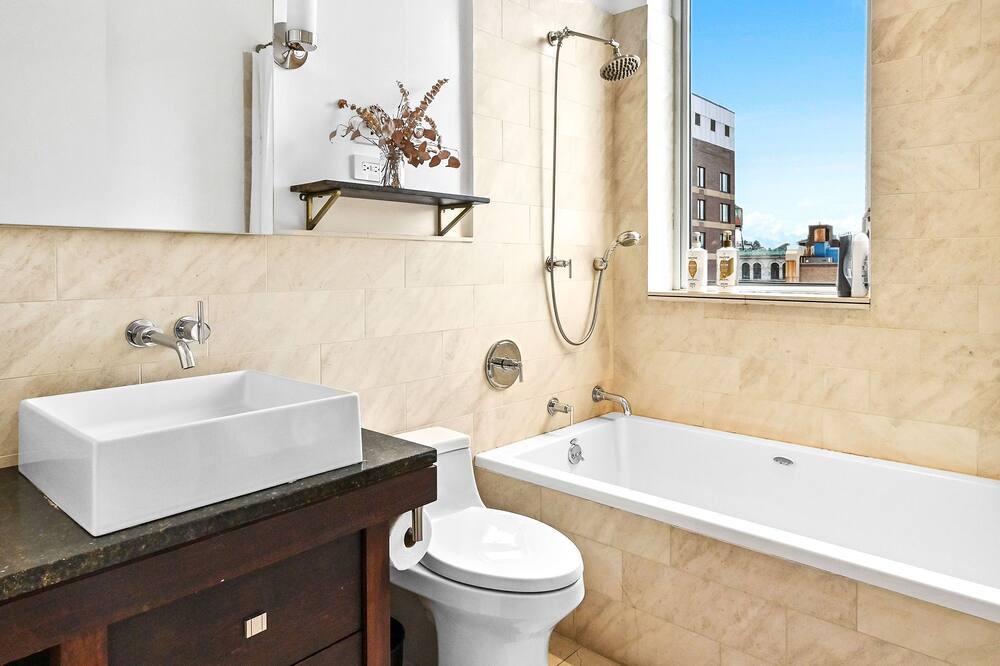 Photo of Bathroom in Nolita