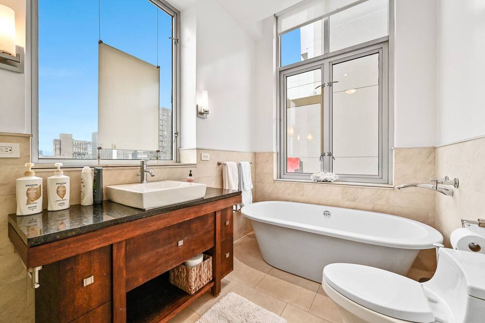 Photo of Bathroom in Nolita