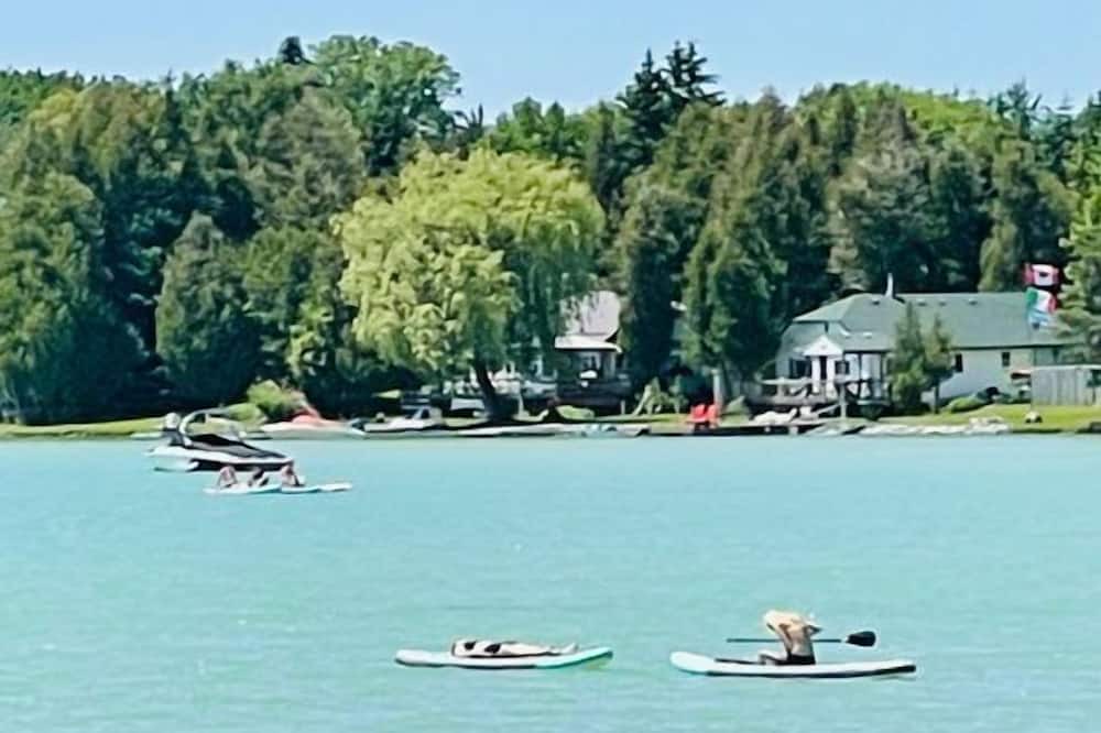 Photo of Outdoor in Colborne