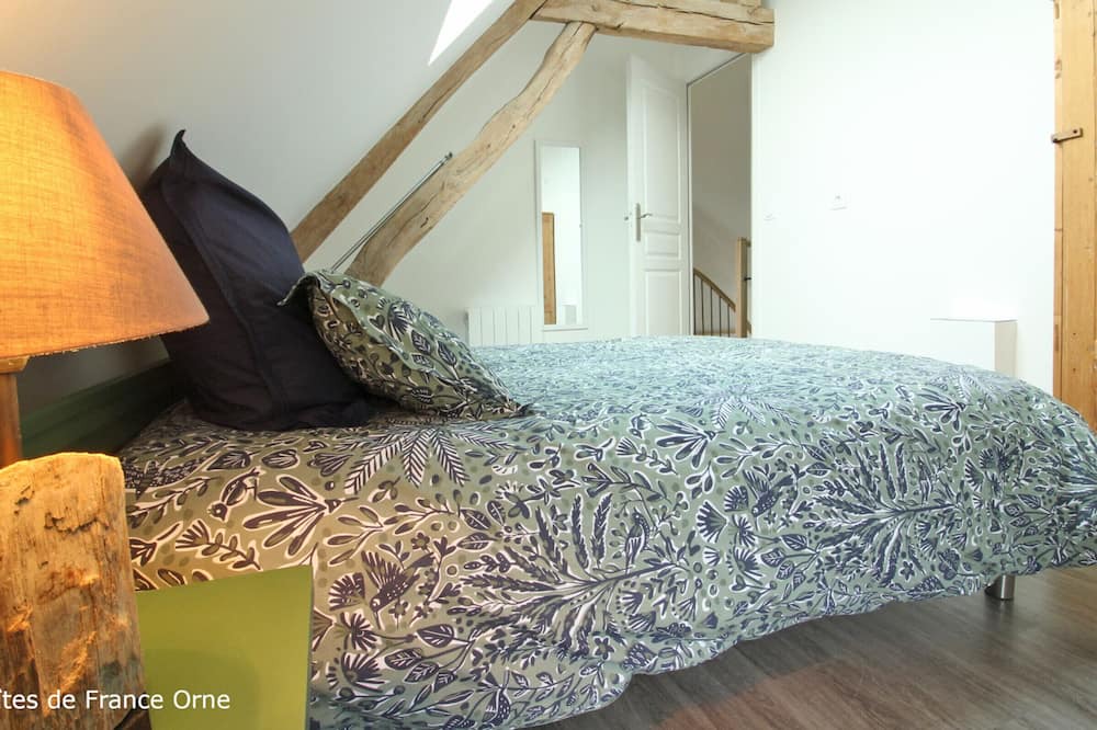 Photo of Bedroom in Pays de Mortagne-au-Perche