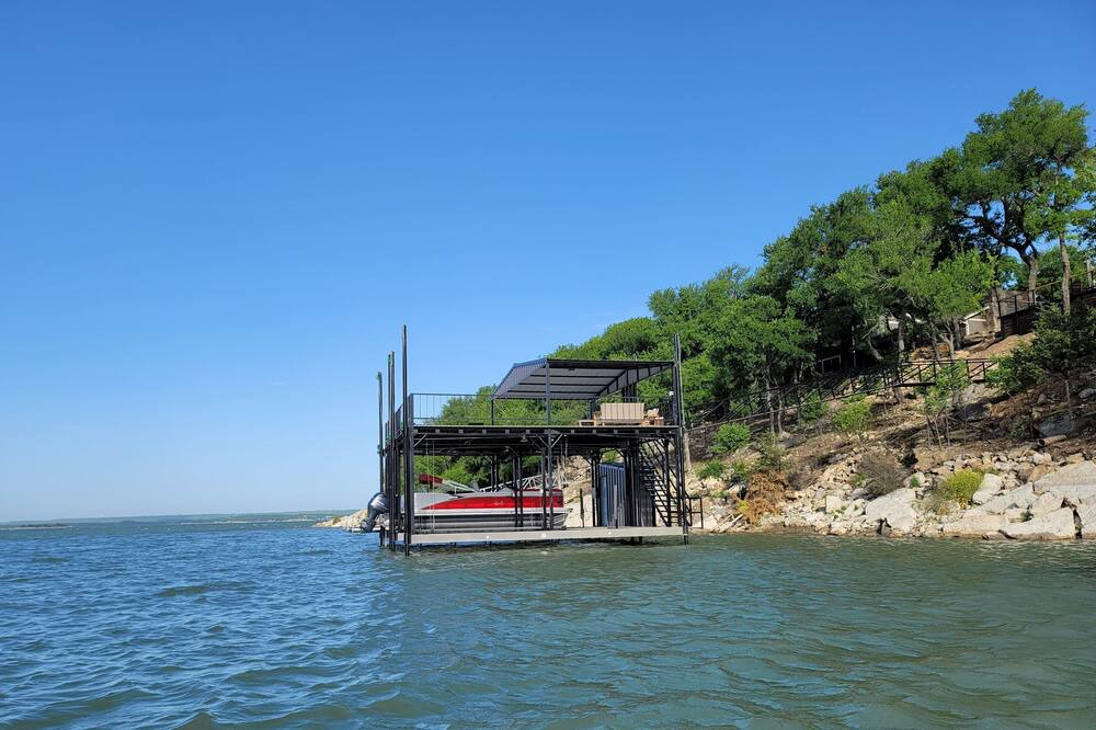 Photo of Outdoor in Lake Bridgeport