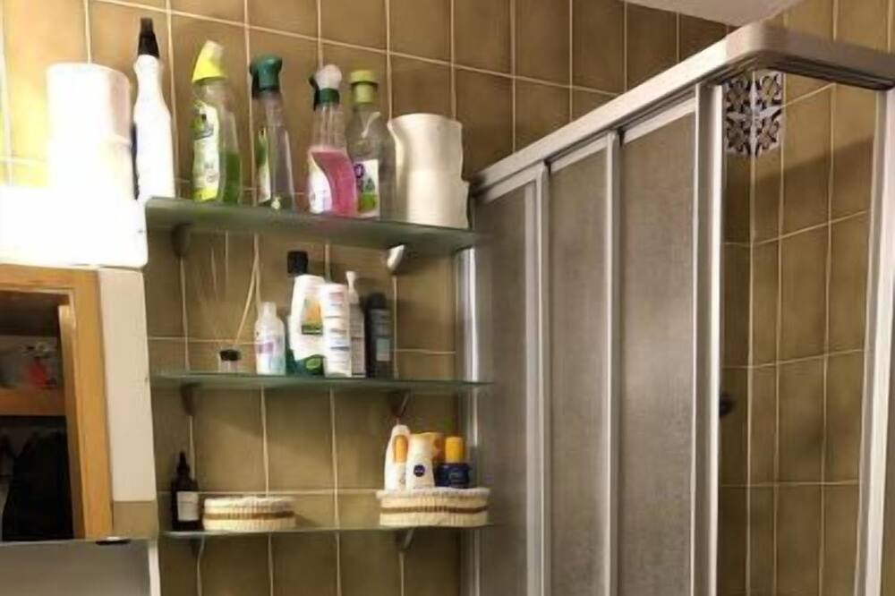 Photo of Bathroom in Valbella