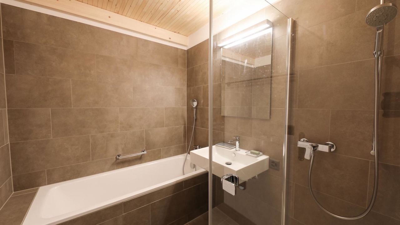 Photo of Bathroom in Zweisimmen