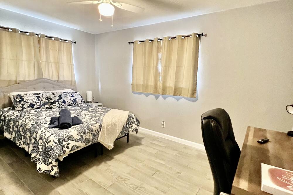 Photo of Bedroom in Universal City
