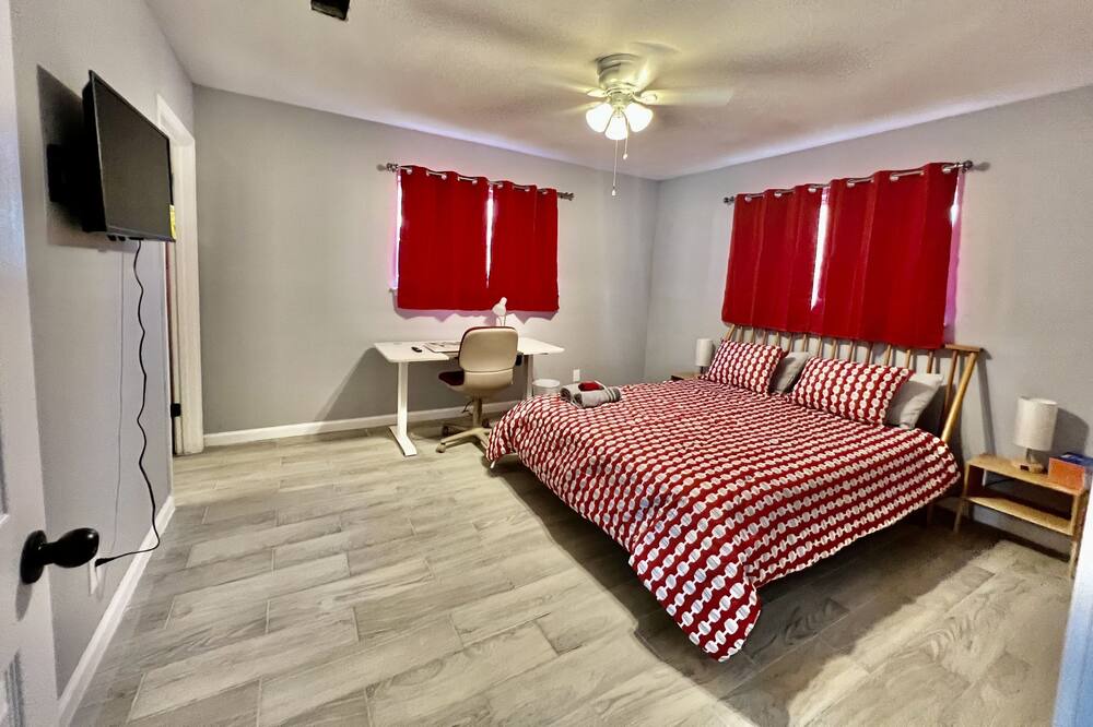 Photo of Bedroom in Universal City