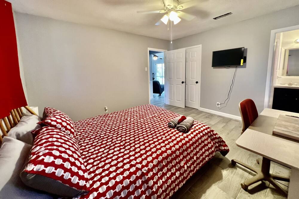 Photo of Bedroom in Universal City