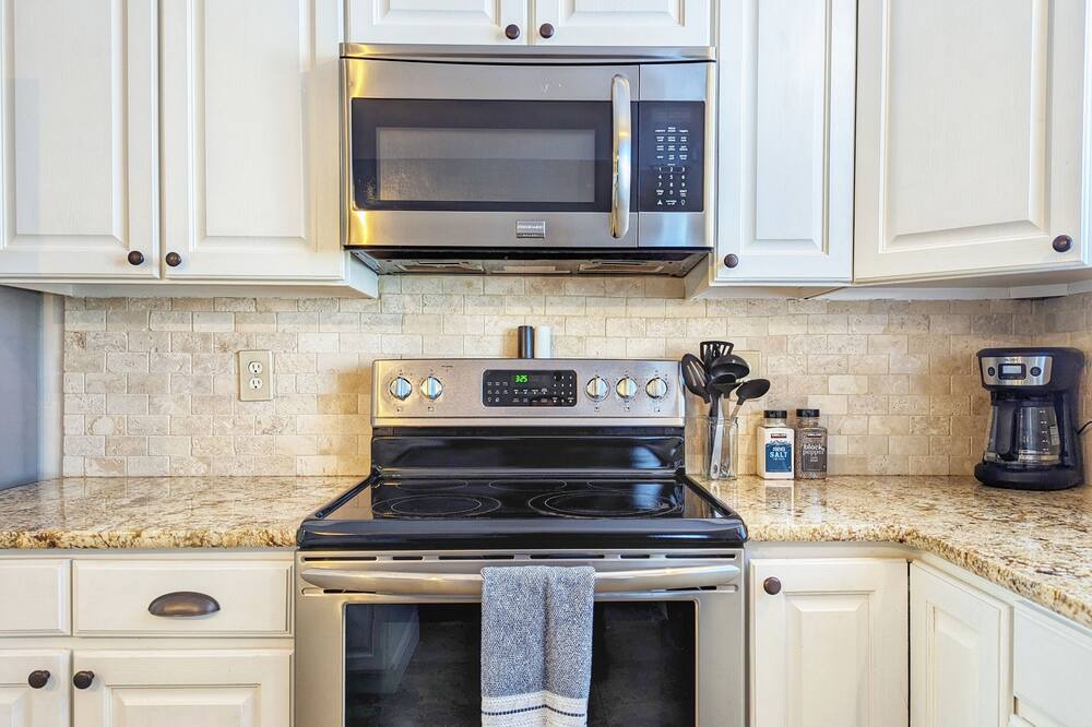 Photo of Kitchen in Southeast Colorado Springs