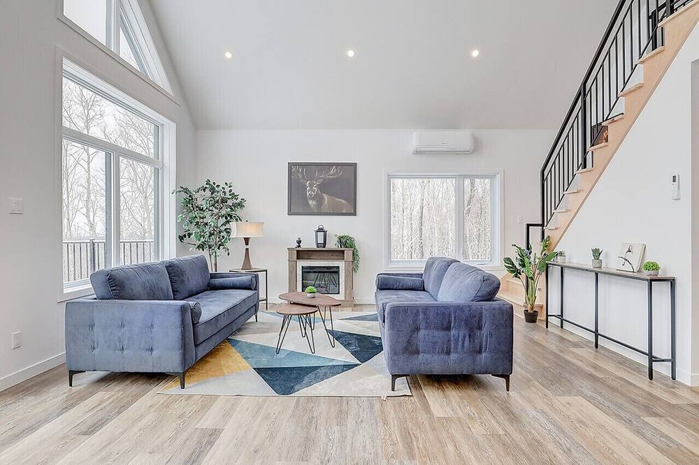 Photo of Livingroom in Val-Racine