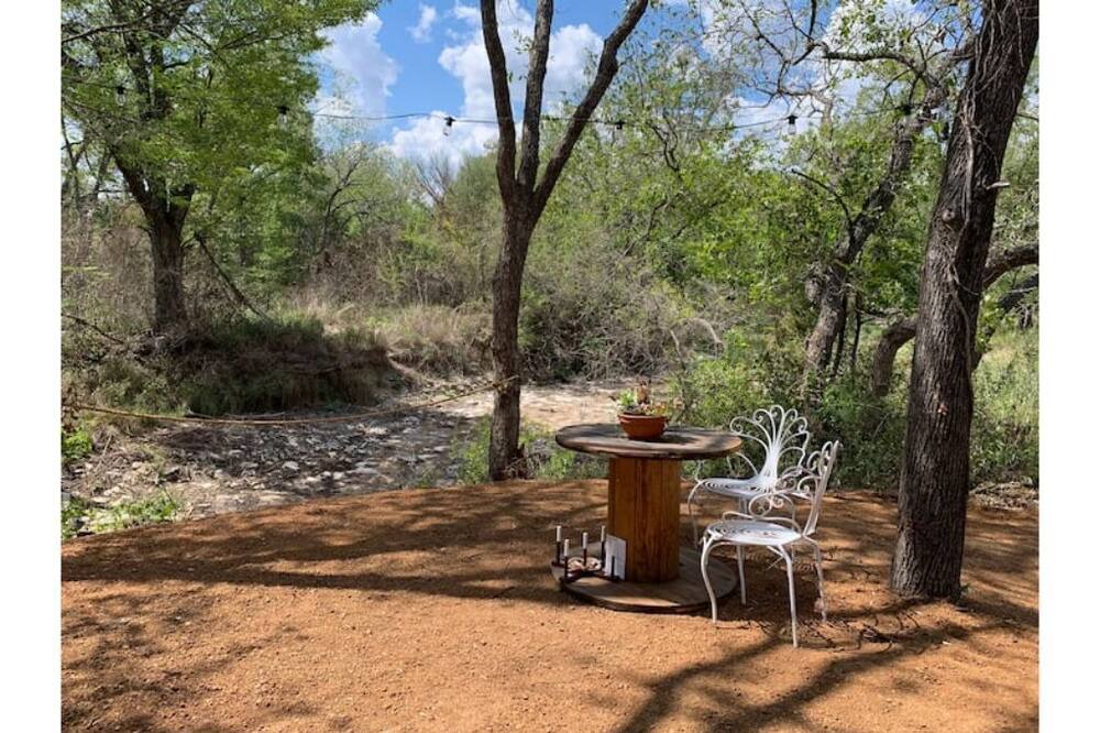 Photo of Outdoor in Hico