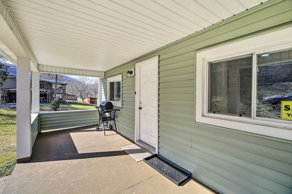 Photo of Outdoor in Hinton