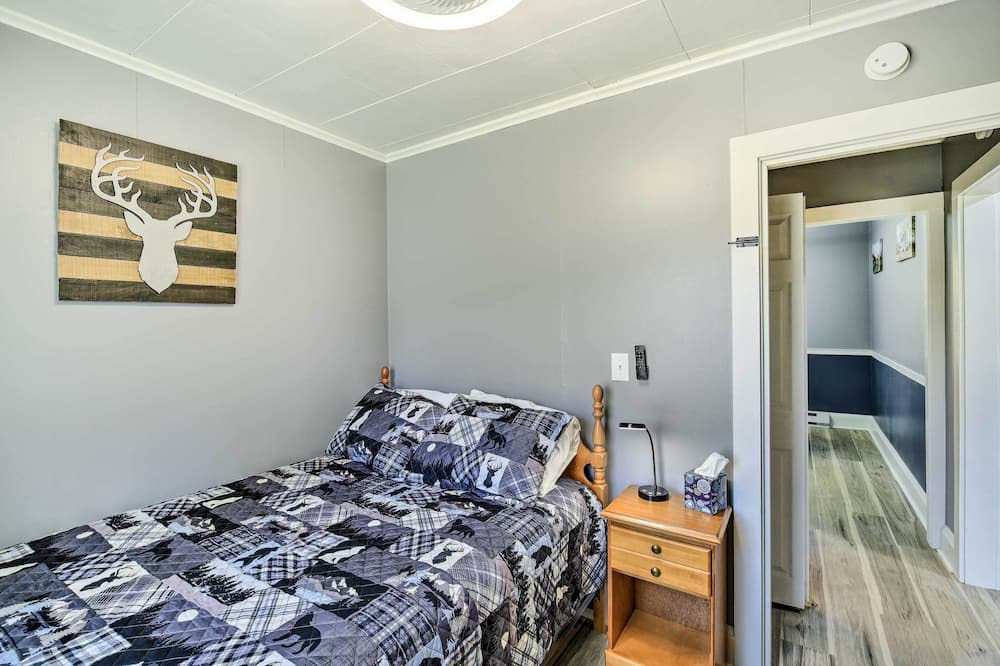 Photo of Bedroom in Hinton