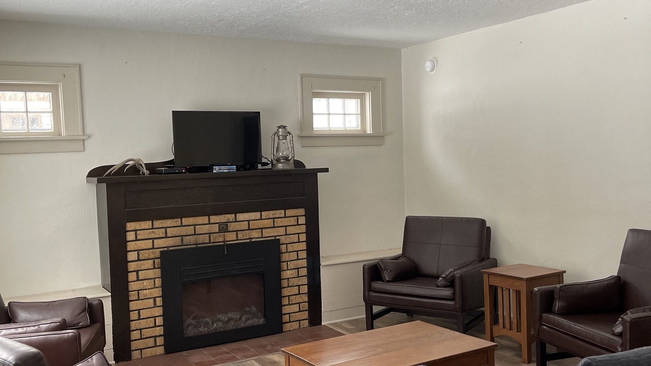 Photo of Livingroom in Carson