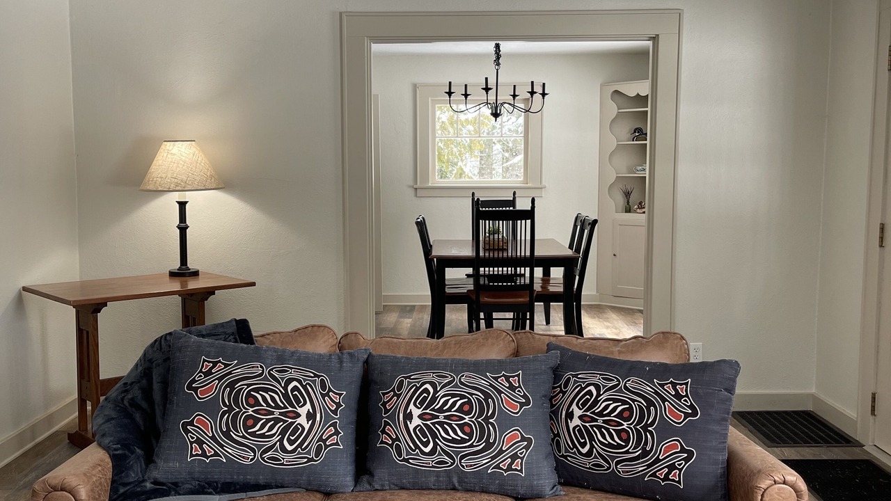 Photo of Livingroom in Carson