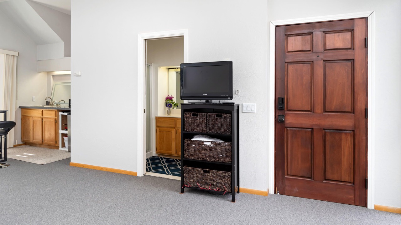 Photo of Others in Farm Hills