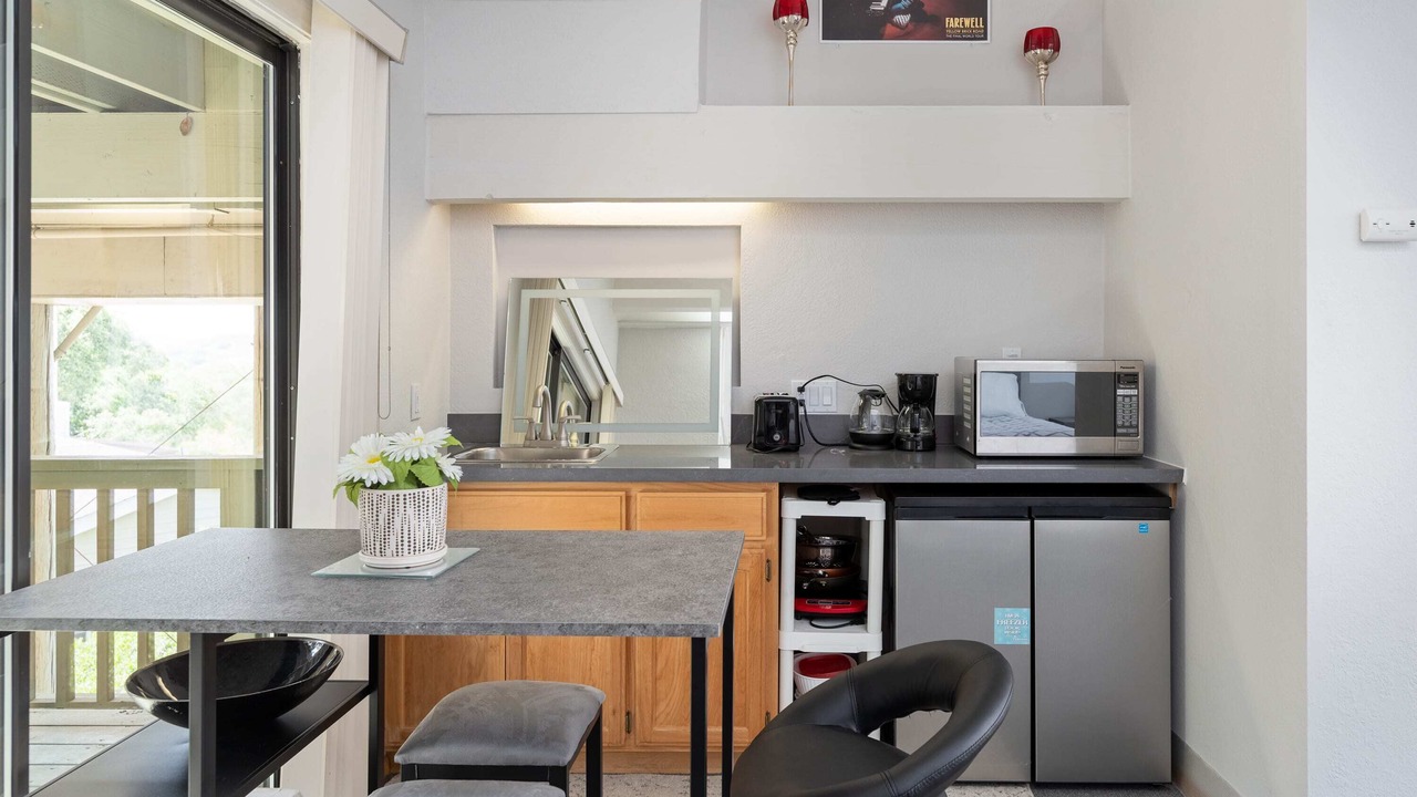 Photo of Kitchen in Farm Hills