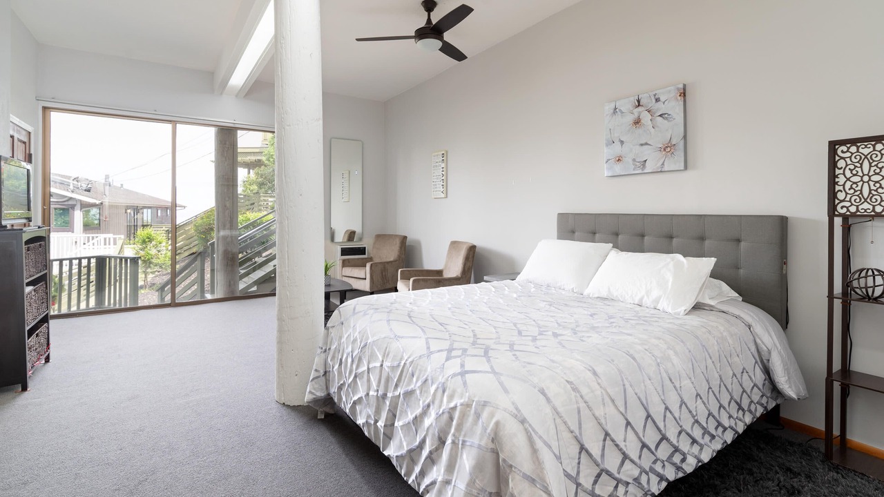 Photo of Others in Farm Hills