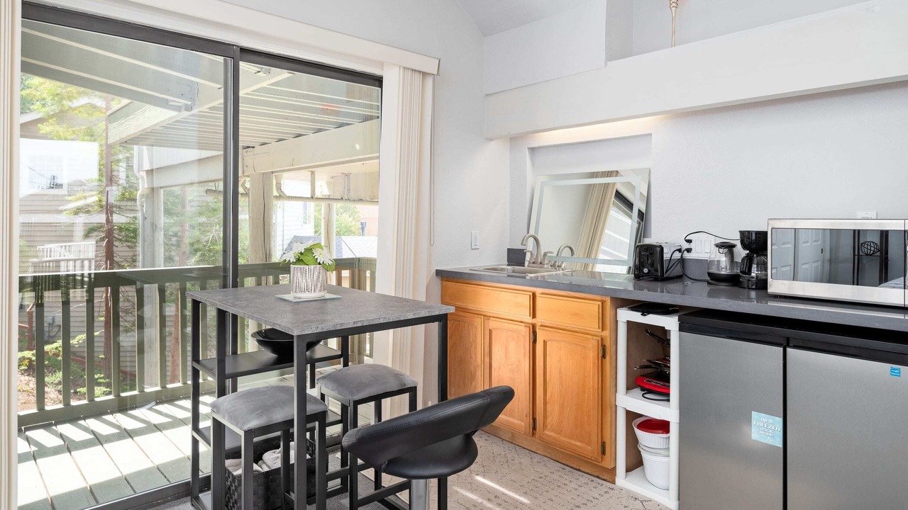 Photo of Kitchen in Farm Hills