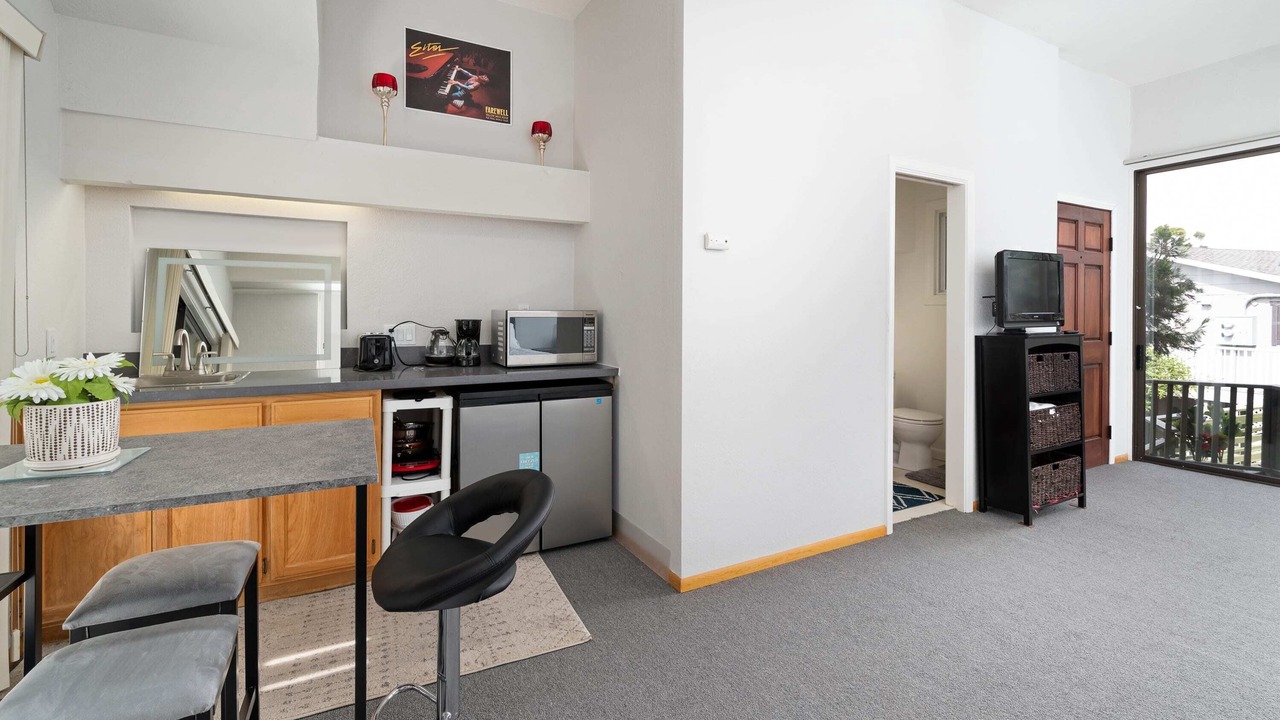 Photo of Kitchen in Farm Hills