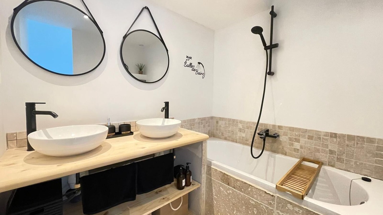 Photo of Bathroom in Courzieu