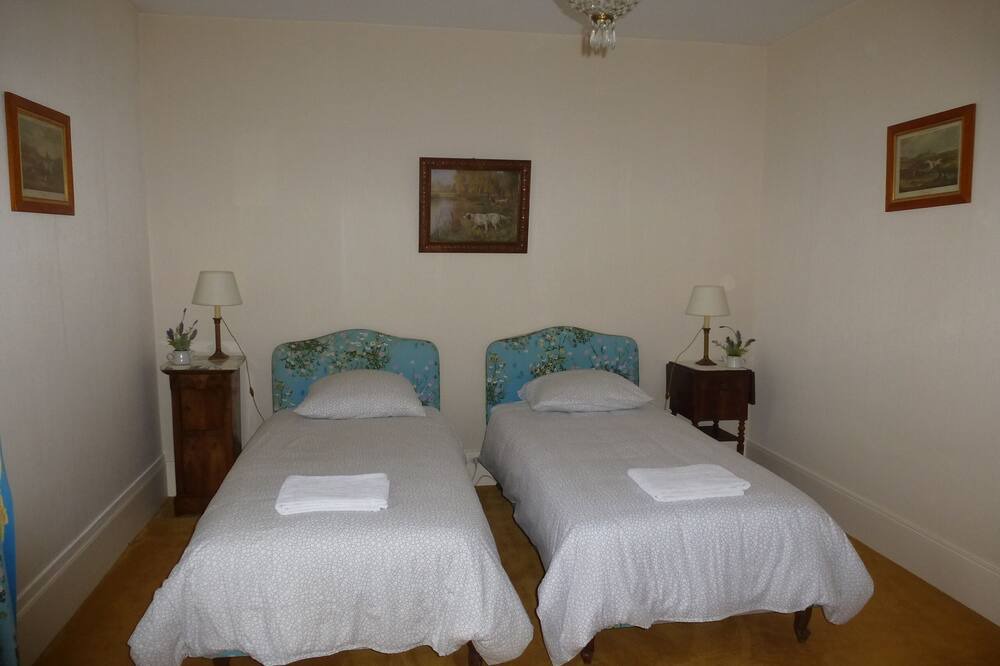 Photo of Bedroom in Maintenon