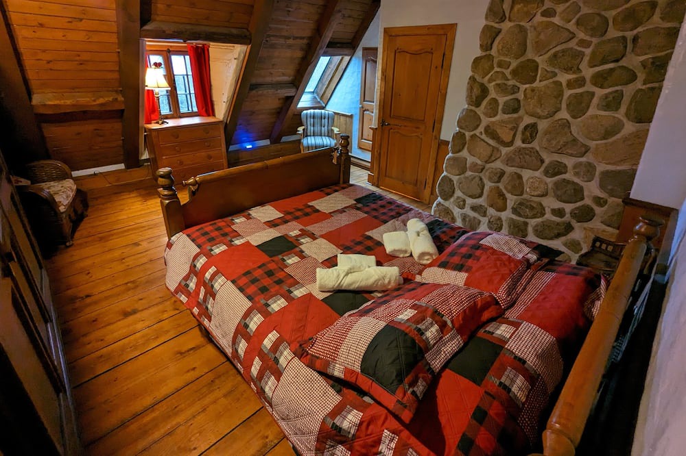 Photo of Bedroom in Notre-Dame-de-la-Merci