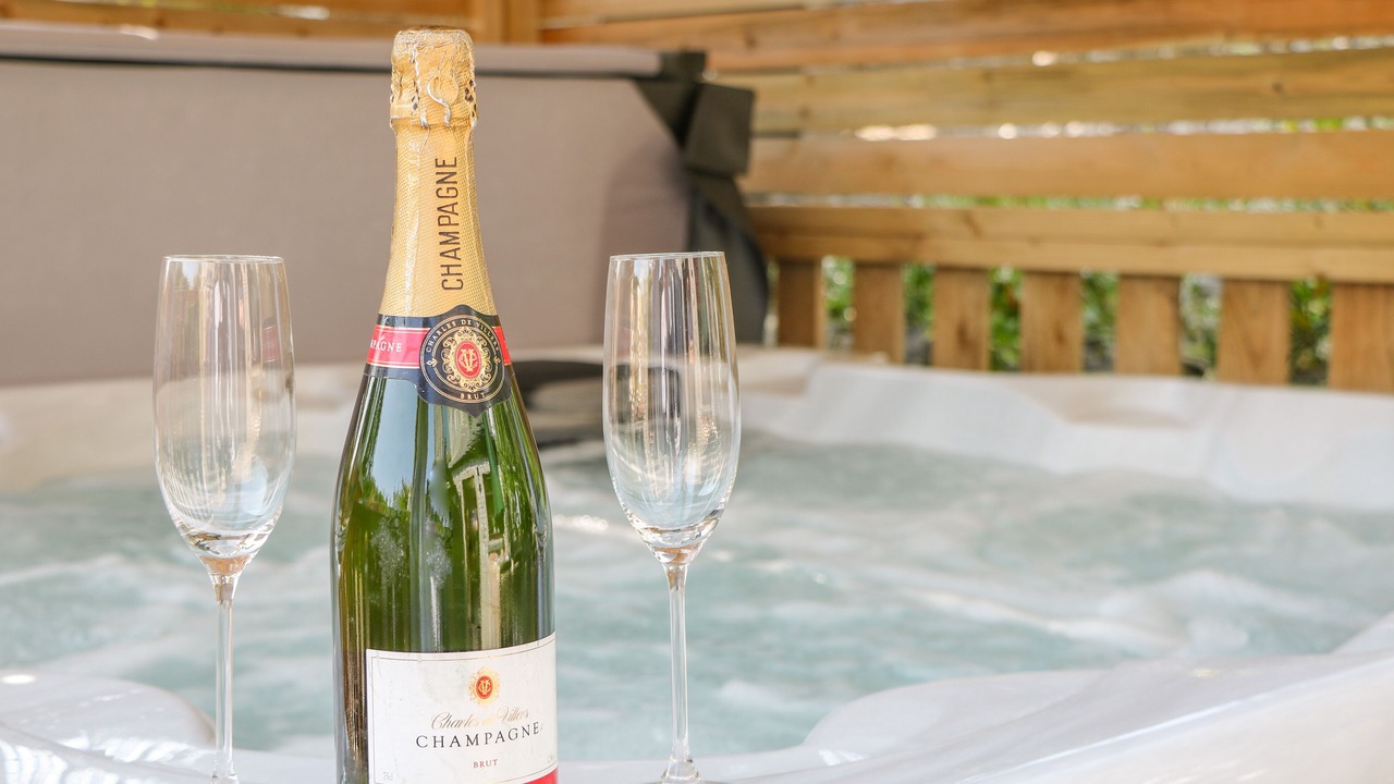 Photo of Others in Buxton