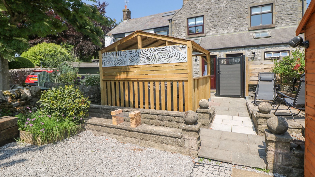 Photo of Others in Buxton